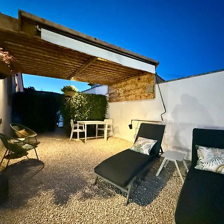 Une Nuit En Luberon Puyvert Eksteriør billede